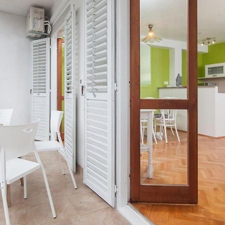 Vega Apartments ポドゥゴラ エクステリア 写真