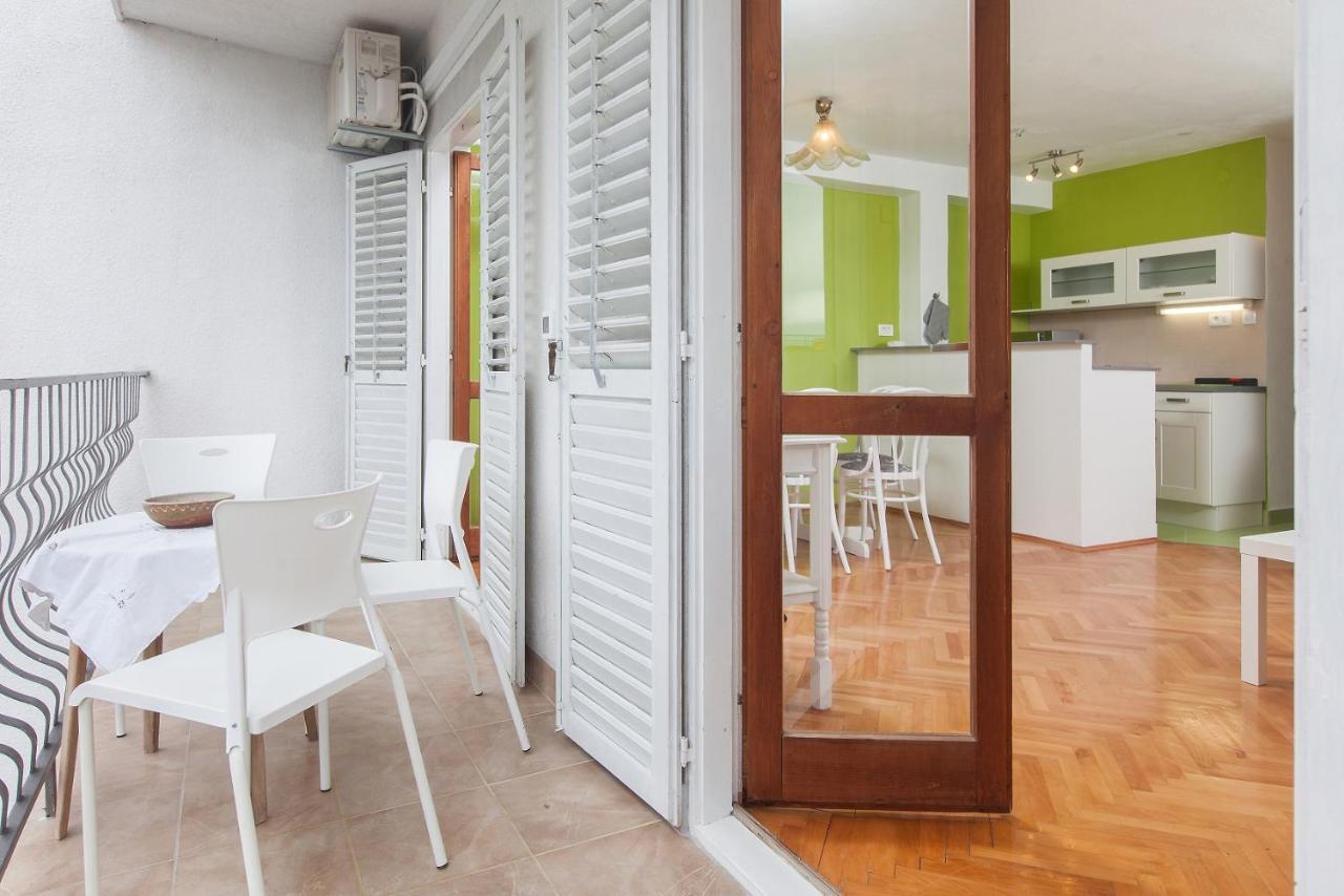 Vega Apartments ポドゥゴラ エクステリア 写真